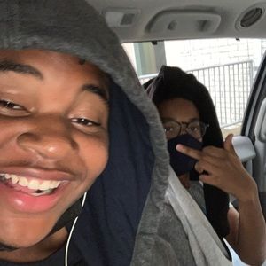 Meet your Posher, Justin